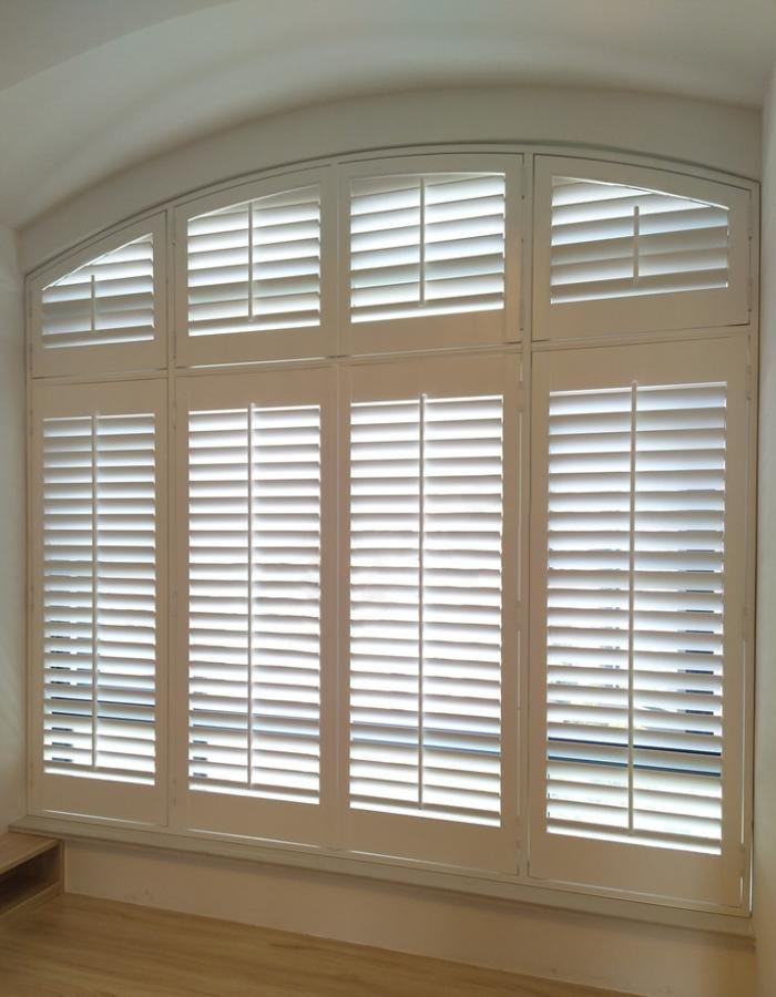 Arch-Top-Plantation-Shutters