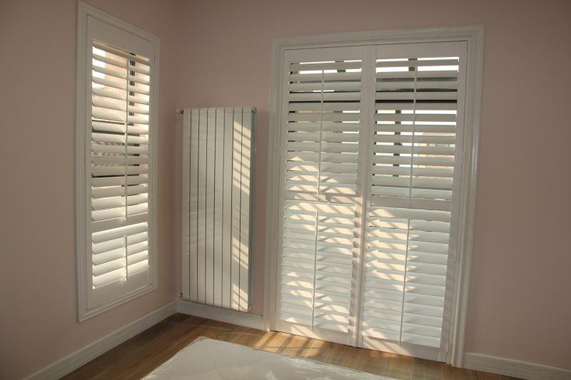 plantation shutter for sliding door