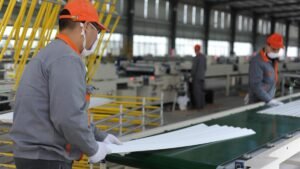 Beyond Price: The 6 Factors That Actually Predict a Long-Term Wholesale Blinds Supplier Relationship