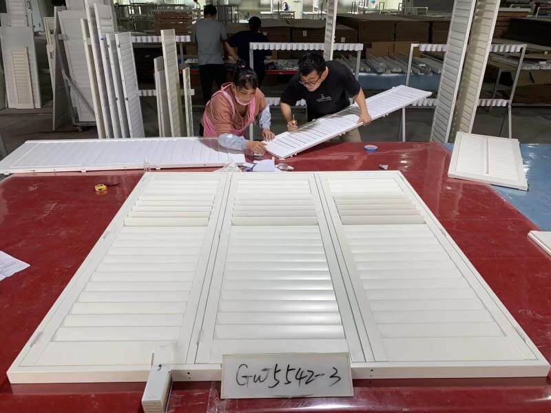 China plantation shutters manufacturer