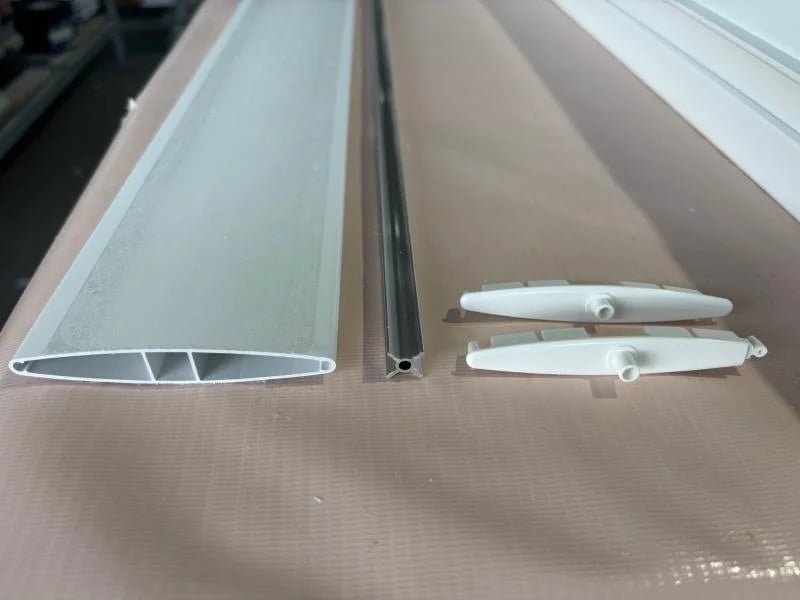 Hollow and solid PVC louvre blade cross-section comparison